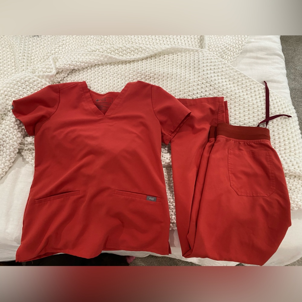 Figs Scrub Set Burnt Orange